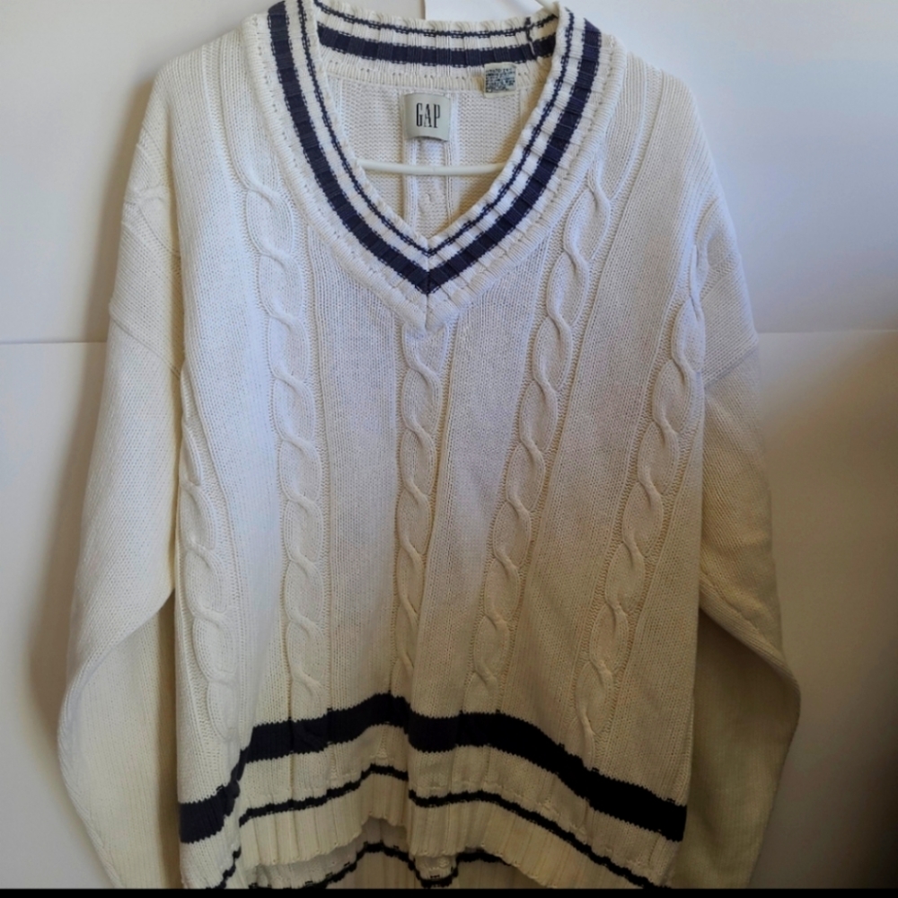 Vintage Gap Cable Knit Sweater